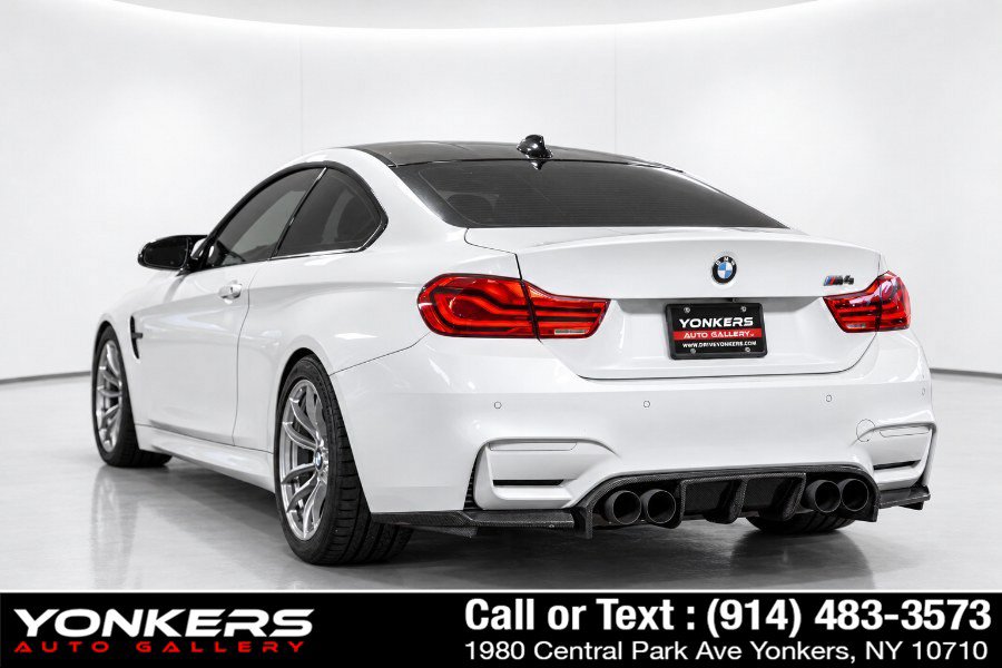 Used 2019 BMW M4 Coupe w/ Competition Package RWD image 9