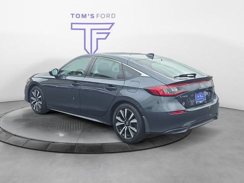 Used 2023 Honda Civic EX-L image 4