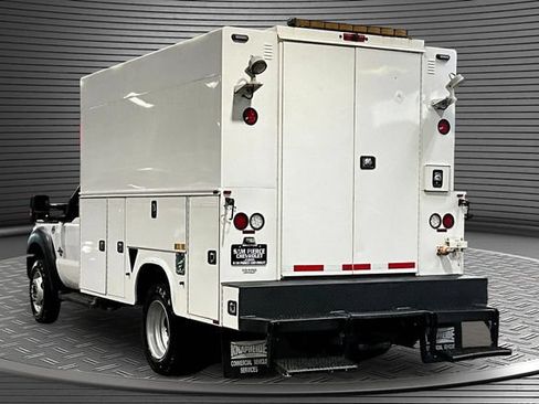 Used 2016 Ford F550 4x4 Regular Cab Super Duty image 4