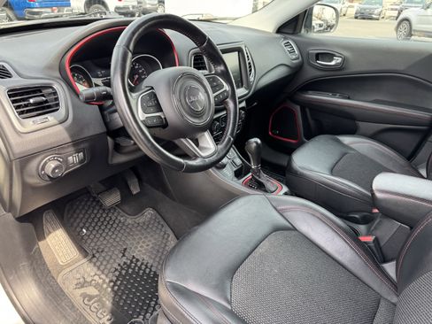 Used 2021 Jeep Compass Trailhawk w/ Sun and Sound Group image 28