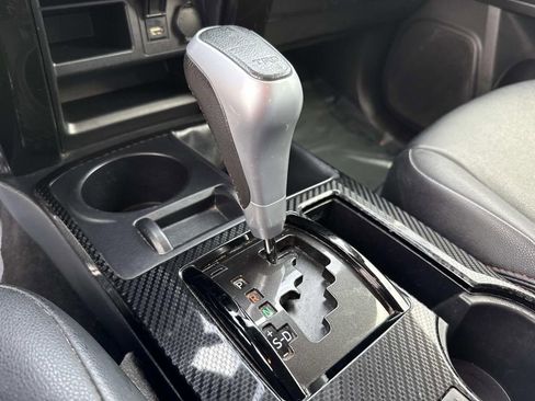 Used 2022 Toyota 4Runner TRD Off-Road Premium image 38