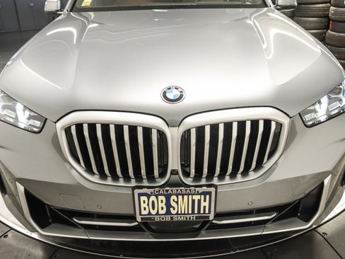 Used 2026 BMW X5 sDrive40i w/ Climate Comfort Package RWD image 10
