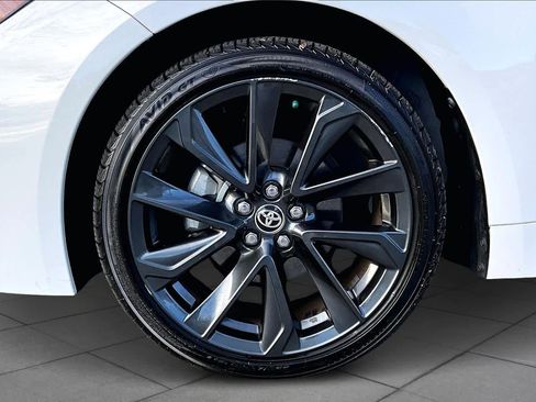 Certified 2023 Toyota Corolla LE image 10