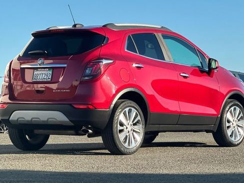 Used 2020 Buick Encore Preferred w/ Safety Package image 4