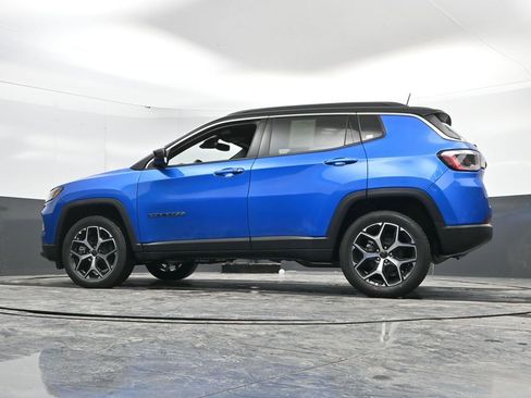 Used 2026 Jeep Compass Limited image 51