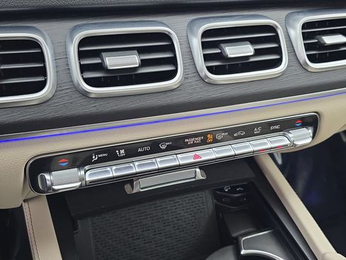 Certified 2022 Mercedes-Benz GLE 350 4MATIC image 23