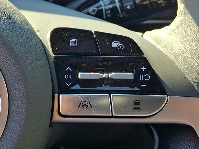 Certified 2026 Hyundai Elantra SEL Sport FWD image 22
