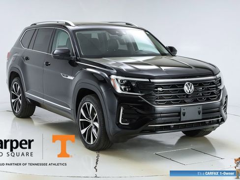Used 2024 Volkswagen Atlas SEL Premium R-Line AWD/4WD image 55