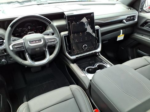 New 2026 GMC Yukon Elevation w/ Elevation Premium Package AWD/4WD image 8