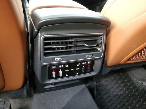 Used 2021 Audi Q7 2.0T Premium Plus w/ Executive Package image 15