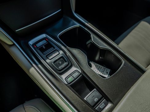 Used 2018 Honda Accord Touring image 23