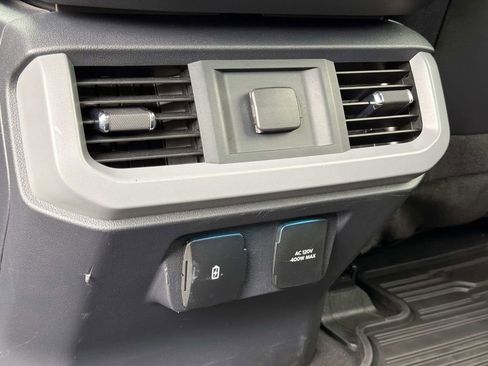 Used 2024 Ford F150 Lariat w/ FX4 Off-Road Package image 15