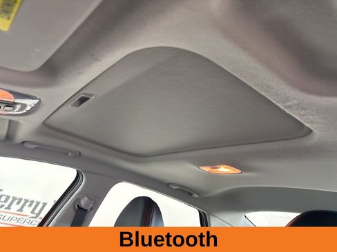 Used 2023 Hyundai Elantra Limited image 10