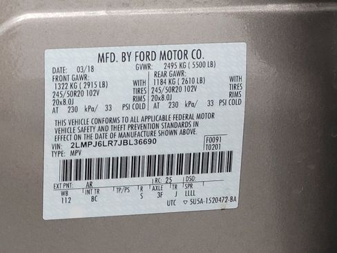 Used 2018 Lincoln MKX Reserve w/ Driver Assistance Package image 33