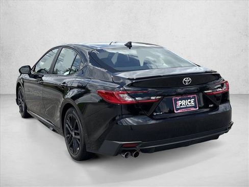 Certified 2026 Toyota Camry SE FWD image 7