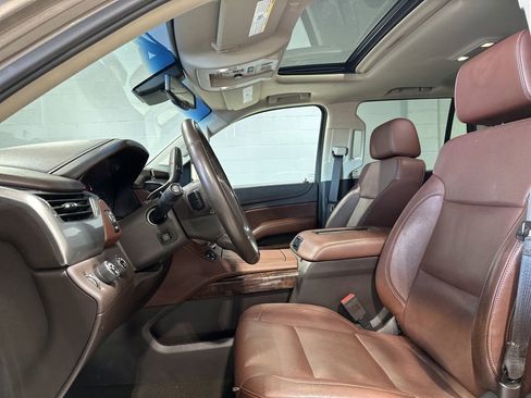 Used 2015 Chevrolet Tahoe LTZ AWD/4WD image 7