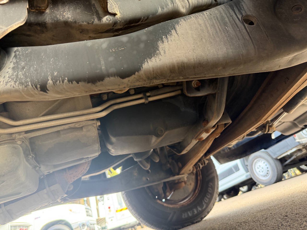 Used 2017 Ford E-350 and Econoline 350 Super Duty RWD image 39