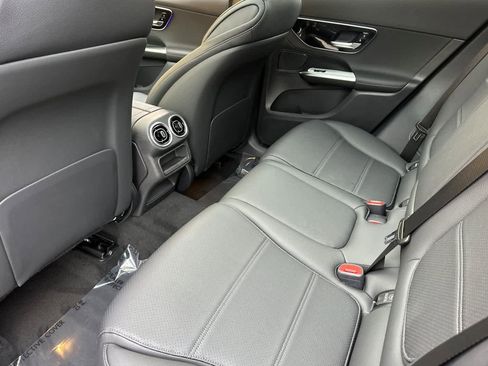 New 2026 Mercedes-Benz GLC 300 4MATIC image 11