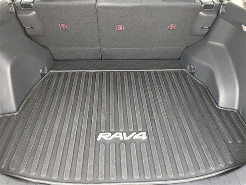 Used 2023 Toyota RAV4 LE image 27