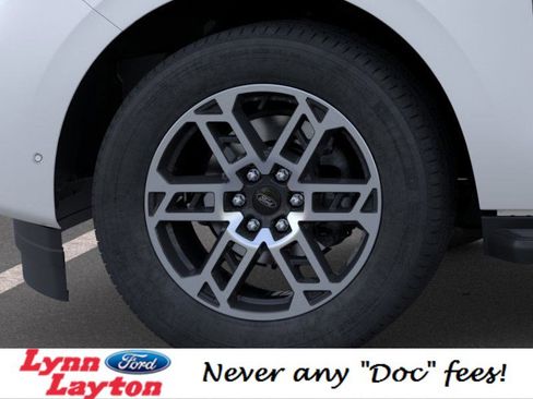 New 2025 Ford Expedition Active image 19