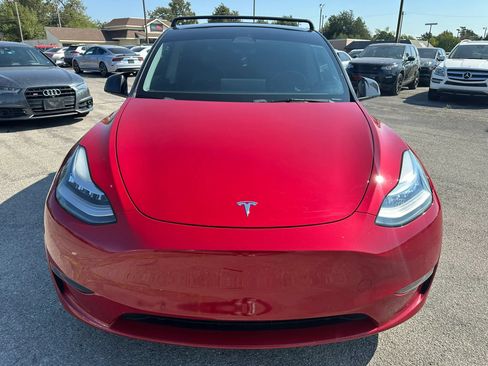Used 2021 Tesla Model Y Long Range AWD/4WD image 30