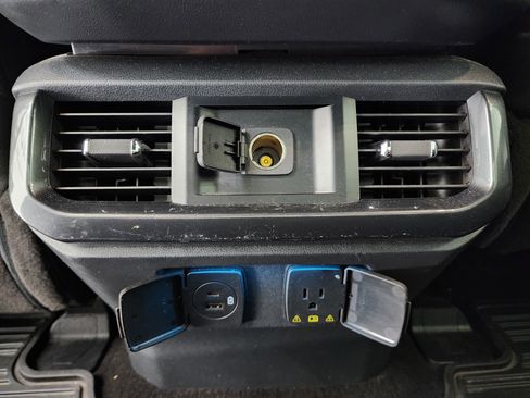 Used 2022 Ford F150 XLT w/ Equipment Group 302A High image 40