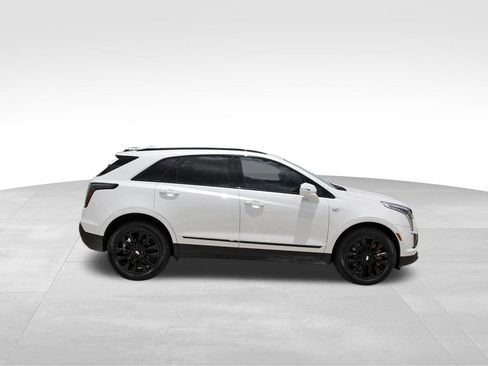 New 2026 Cadillac XT5 Sportv w/ LPO, Onyx Lite Package AWD/4WD image 5