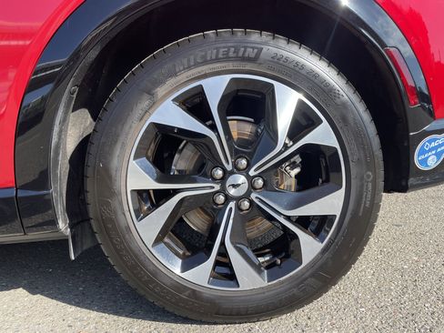 Used 2021 Ford Mustang Mach-E Premium image 13