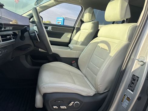 Used 2024 Hyundai Santa Fe Calligraphy image 21