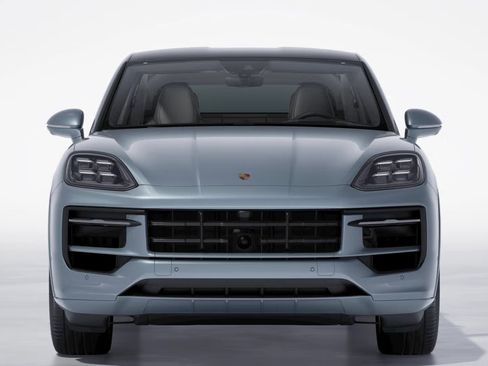 New 2026 Porsche Cayenne GTS image 8