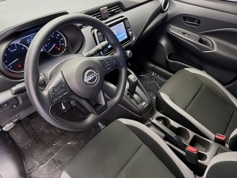 Used 2025 Nissan Versa S w/ S Plus Package FWD image 7