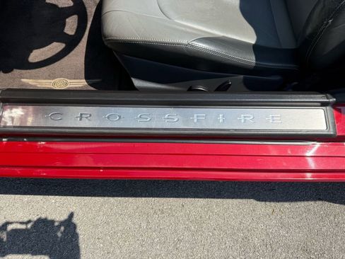 Used 2005 Chrysler Crossfire Limited RWD image 17