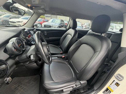 Used 2015 MINI Cooper 2-Door Hardtop FWD image 13