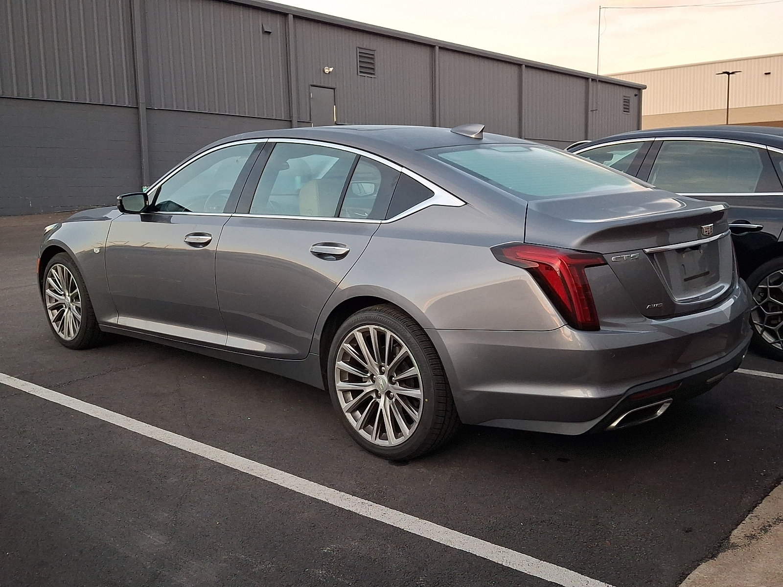Used 2022 Cadillac CT5 Premium Luxury AWD/4WD image 4