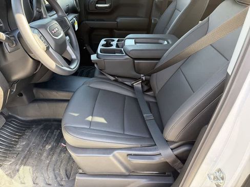 New 2026 GMC Sierra 1500 Pro w/ Convenience Package image 9