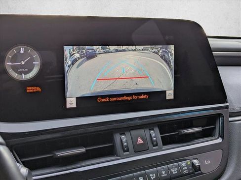 Used 2024 Lexus ES 350 w/ Accessory Package (Z1) FWD image 13