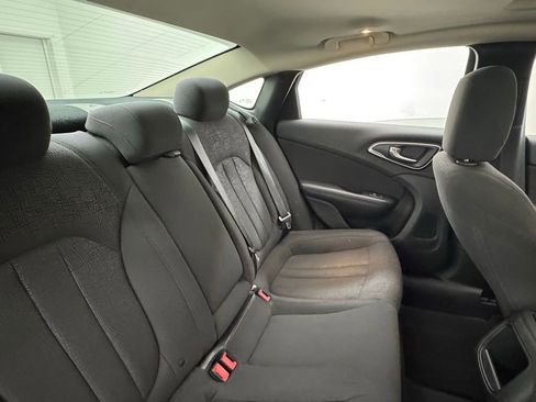 Used 2015 Chrysler 200 Limited w/ Convenience Group FWD image 30