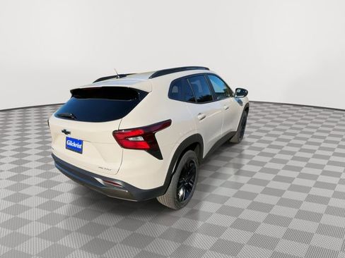New 2026 Chevrolet Trax ACTIV w/ Driver Confidence Package image 7