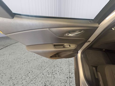 Used 2021 Chevrolet Blazer LT FWD image 21
