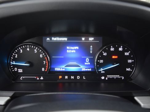 Used 2023 Ford Explorer XLT w/ Equipment Group 202A image 12