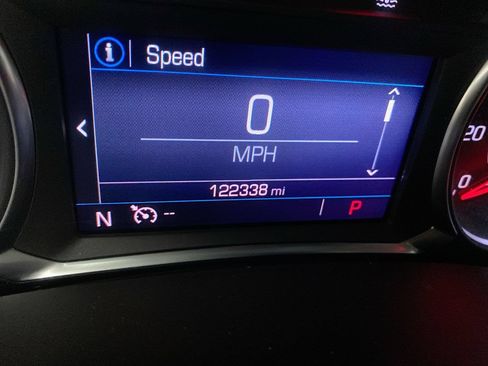 Used 2020 GMC Terrain SLE w/ Driver Convenience Package AWD/4WD image 17