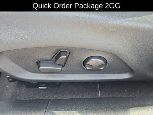 Used 2022 Jeep Compass Limited w/ Elite Group AWD/4WD image 9