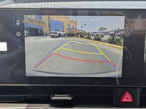 New 2026 Kia Carnival EX FWD image 25