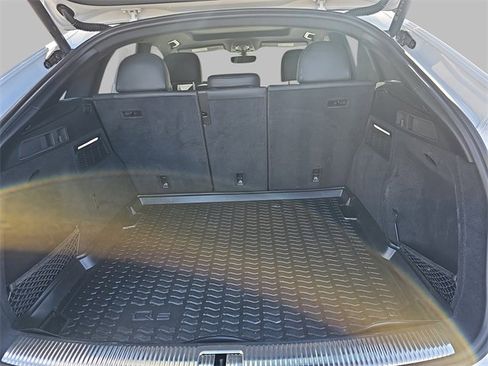 Used 2023 Audi SQ5 Premium Plus w/ Premium Plus Package image 12