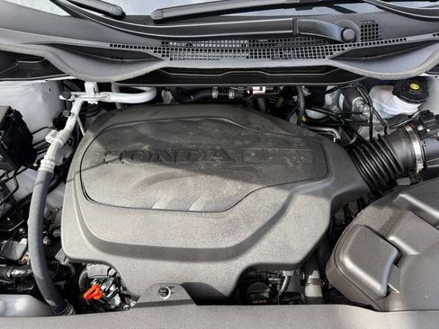 Used 2026 Honda Odyssey Elite image 12