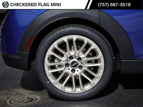 New 2025 MINI Cooper S image 6