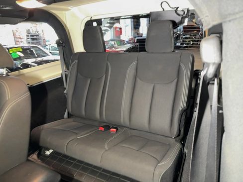 Used 2015 Jeep Wrangler Sahara w/ Connectivity Group image 41