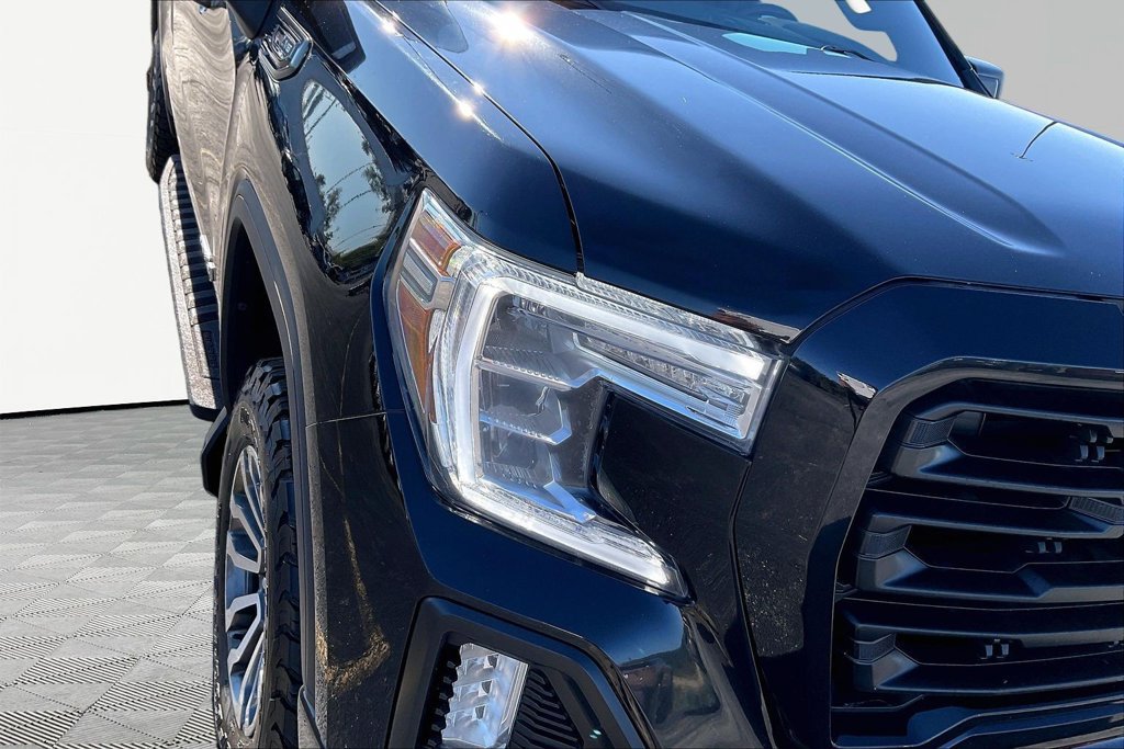 Used 2022 GMC Sierra 1500 AT4 w/ AT4 Premium Package AWD/4WD image 36