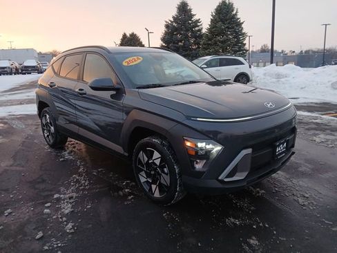 Used 2024 Hyundai Kona SEL image 1
