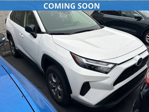Used 2024 Toyota RAV4 LE AWD/4WD image 1